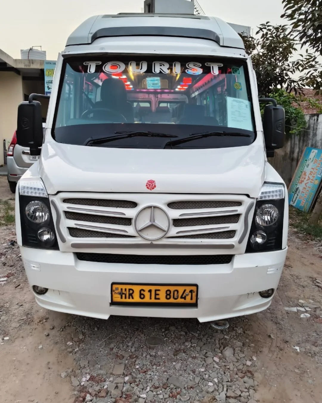 12 Seater Tempo Traveller